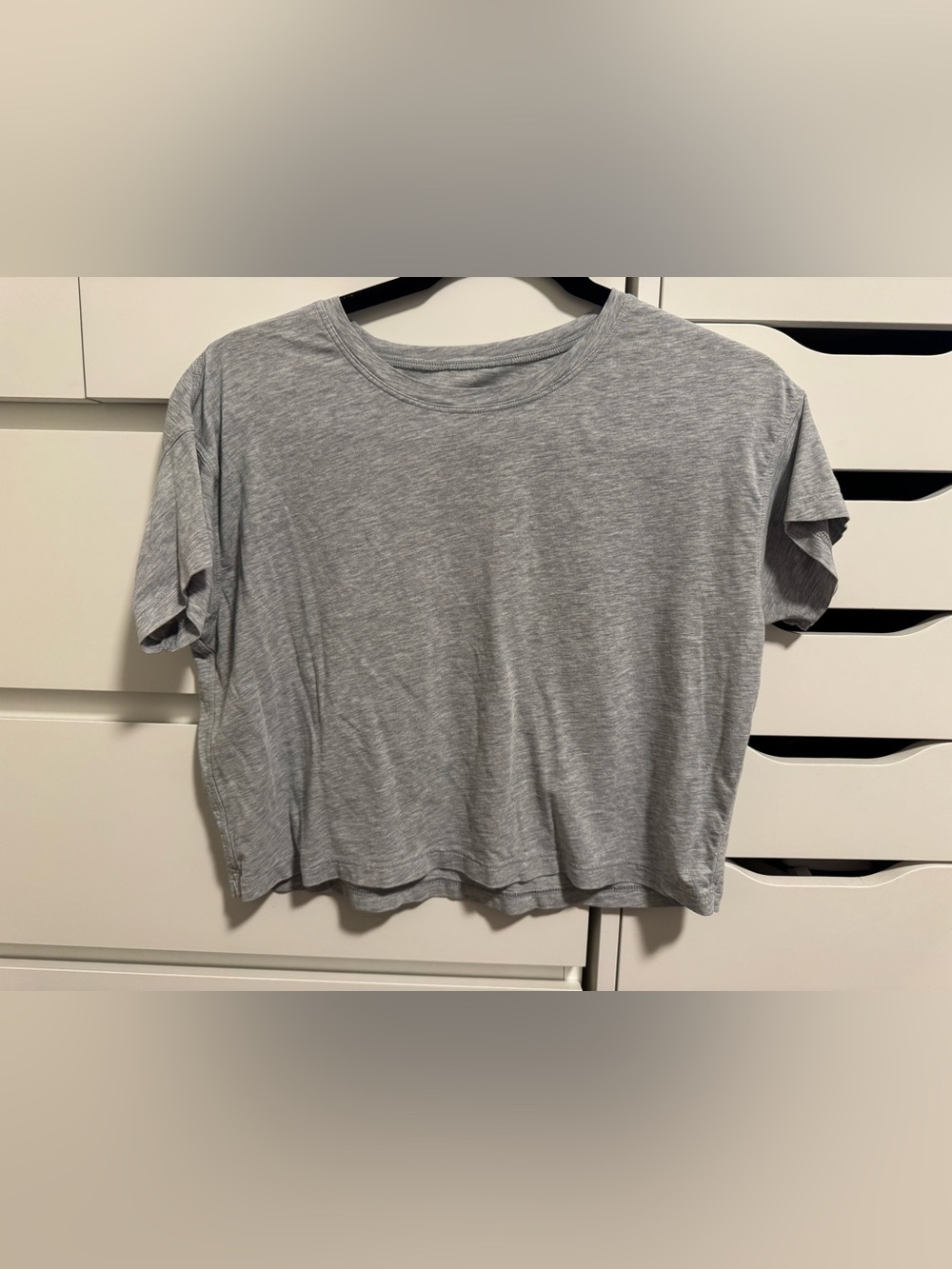 Lululemon Cropped Classic Grey Crewneck Women's Tee